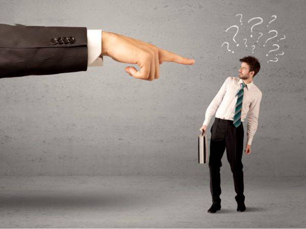 Mơ thấy bị đuổi việc có phải điềm báo xui rủi không?