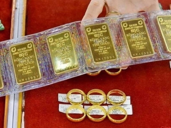 Nằm mơ thấy mua vàng giả