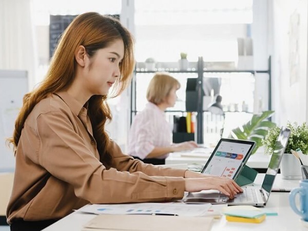 Nằm mơ thấy nhân viên văn phòng có điềm gì