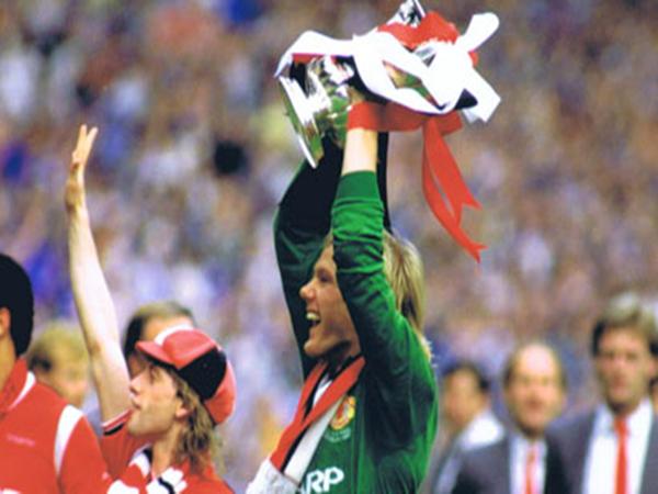 Thủ môn MU qua các thời kỳ