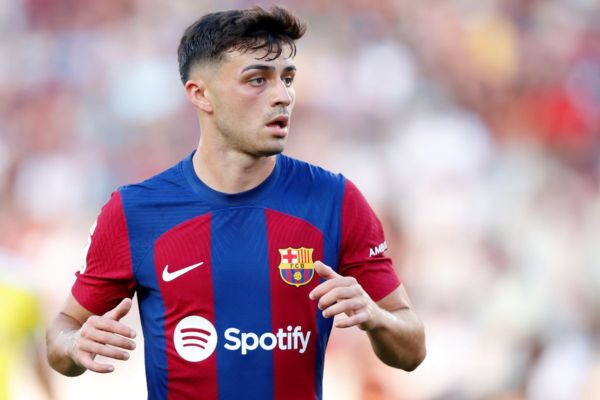 Tiền vệ điều tiết lối chơi làm tăng hiệu quả đội bóng